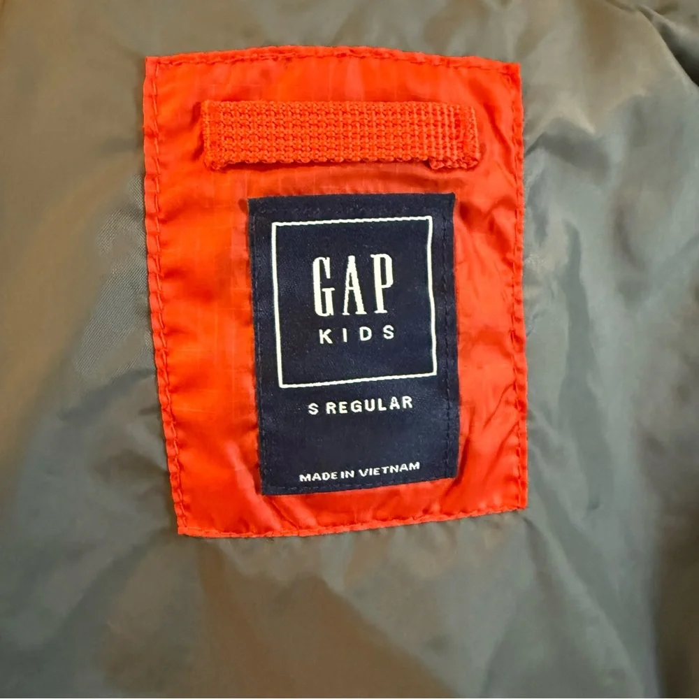 Gap boys lightweight primaloft puffer hood Small 6/7